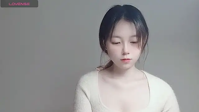 VaerySaenz online show from March 8, 5:28 am