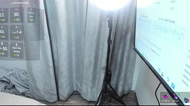 Snapshot of xhinata_hyugax chatting on June 6, 1:43 am xhinata hyugax online show from June 6, 1:43 am