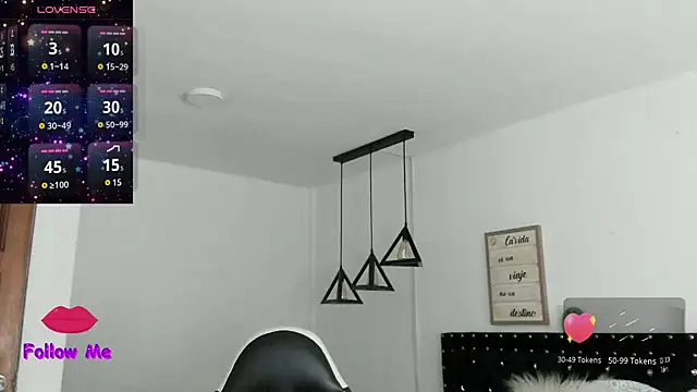 natasha logan  online show from January 28, 4:08 am