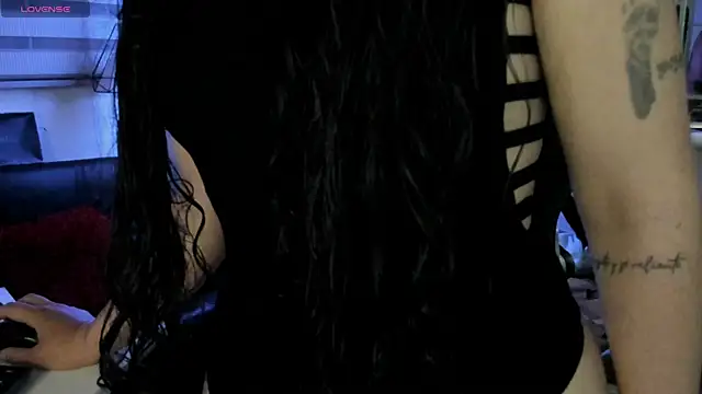 natasha logan  online show from September 22, 4:03 am