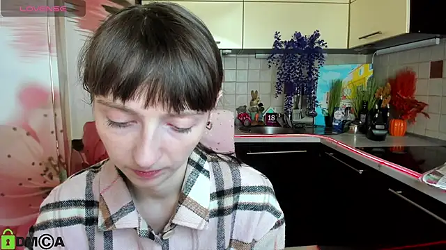 TayanaJons online show from March 6, 8:22 am