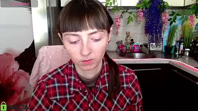 TayanaJons online show from March 18, 8:17 am