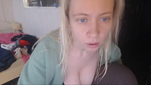 amanda kiss kiss online show from November 28, 11:46 am