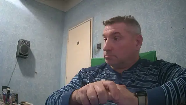 GYurmoka70 online show from October 7, 8:17 pm