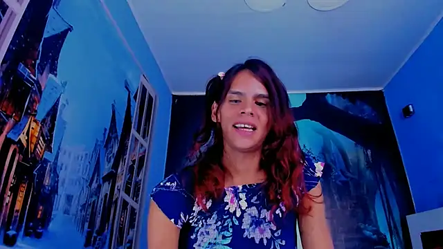 Snapshot of alessa_brown74 chatting on May 19, 8:04 pm alessa brown74 online show from May 19, 8:04 pm