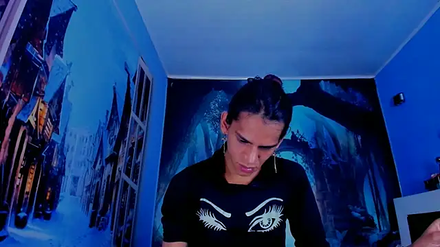 Snapshot of alessa_brown74 chatting on May 25, 7:20 pm alessa brown74 online show from May 25, 7:20 pm