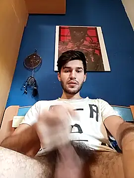 Esti02 online show from October 15, 11:43 am