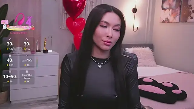 Snapshot of Molly_Jons chatting on February 20, 6:59 am Molly Jons online show from February 20, 6:59 am