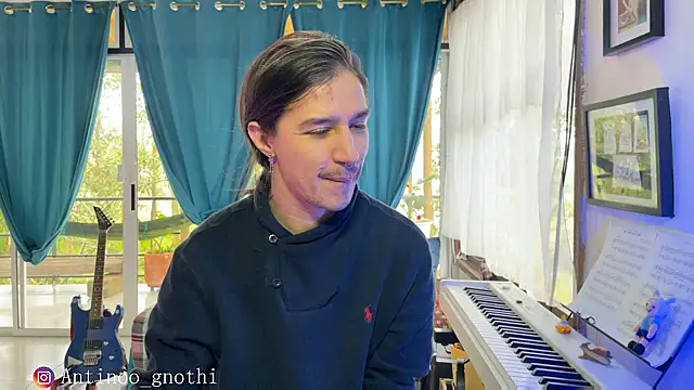 Snapshot of Antinoo_Gnothi chatting on December 9, 2:17 pm Antinoo Gnothi online show from December 9, 2:17 pm