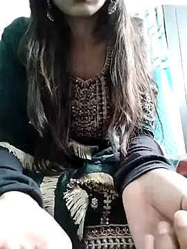 Snapshot of Noor_Darliing chatting on January 29, 2:53 pm Noor Darliing online show from January 29, 2:53 pm