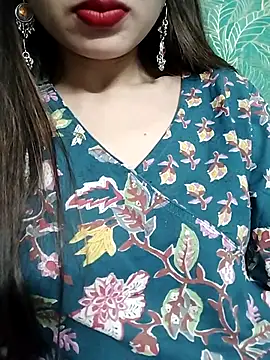 Snapshot of Noor_Darliing chatting on February 22, 6:19 pm Noor Darliing online show from February 22, 6:19 pm