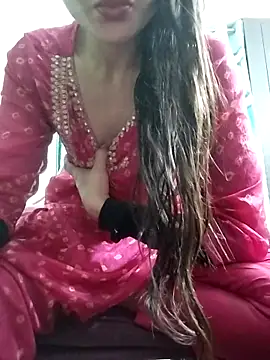 Snapshot of Noor_Darliing chatting on February 28, 9:23 pm Noor Darliing online show from February 28, 9:23 pm