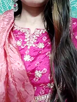 Snapshot of Noor_Darliing chatting on March 17, 6:11 pm Noor Darliing online show from March 17, 6:11 pm