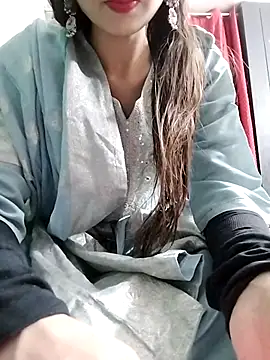 Snapshot of Noor_Darliing chatting on March 22, 3:09 pm Noor Darliing online show from March 22, 3:09 pm