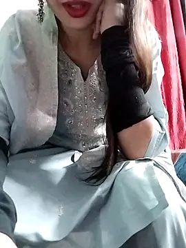 Snapshot of Noor_Darliing chatting on September 12, 3:12 pm Noor Darliing online show from September 12, 3:12 pm