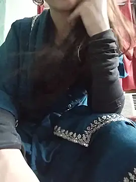 Snapshot of Noor_Darliing chatting on May 13, 3:31 pm Noor Darliing online show from May 13, 3:31 pm