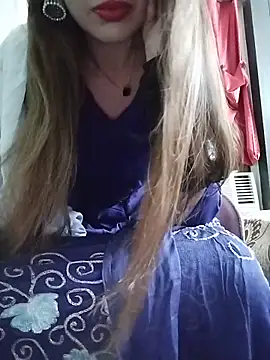 Snapshot of Noor_Darliing chatting on May 29, 3:32 pm Noor Darliing online show from May 29, 3:32 pm