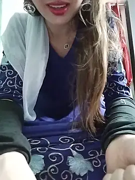 Snapshot of Noor_Darliing chatting on June 8, 3:34 pm Noor Darliing online show from June 8, 3:34 pm