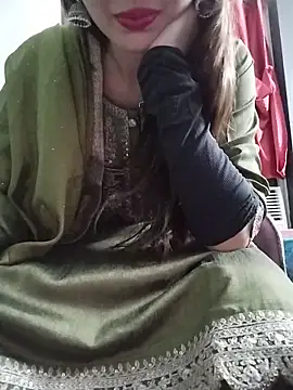 Snapshot of Noor_Darliing chatting on June 15, 3:25 pm Noor Darliing online show from June 15, 3:25 pm