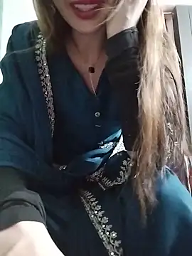 Snapshot of Noor_Darliing chatting on June 17, 4:08 pm Noor Darliing online show from June 17, 4:08 pm