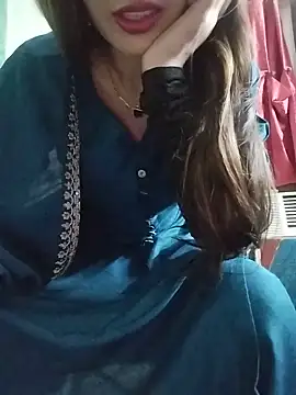 Snapshot of Noor_Darliing chatting on June 22, 3:20 pm Noor Darliing online show from June 22, 3:20 pm
