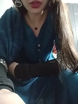 Snapshot of Noor_Darliing chatting on June 30, 3:24 pm Noor Darliing online show from June 30, 3:24 pm
