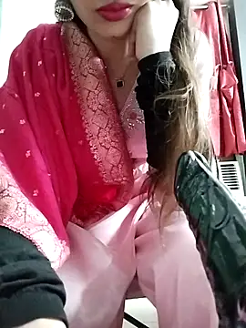 Snapshot of Noor_Darliing chatting on July 14, 3:29 pm Noor Darliing online show from July 14, 3:29 pm