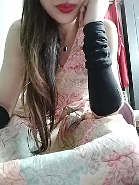 Snapshot of Noor_Darliing chatting on July 19, 3:38 pm Noor Darliing online show from July 19, 3:38 pm