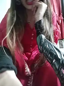 Snapshot of Noor_Darliing chatting on July 23, 3:32 pm Noor Darliing online show from July 23, 3:32 pm