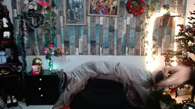 KarimaSarabe online show from December 18, 8:59 pm