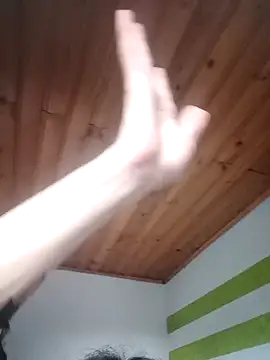 Snapshot of Victor-and-shelly chatting on February 14, 5:57 pm Victor-and-shelly online show from February 14, 5:57 pm