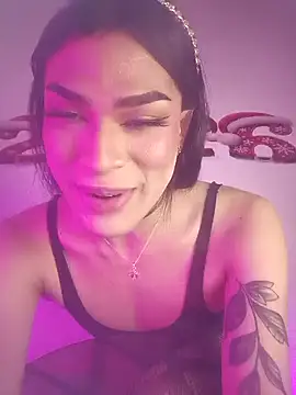 Snapshot of Victor-and-shelly chatting on January 11, 1:10 am Victor-and-shelly online show from January 11, 1:10 am