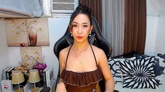 Snapshot of Malena_Ts chatting on February 9, 11:47 am Malena Ts online show from February 9, 11:47 am