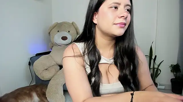 Snapshot of emily_adams01 chatting on July 6, 11:07 pm emily adams01 online show from July 6, 11:07 pm