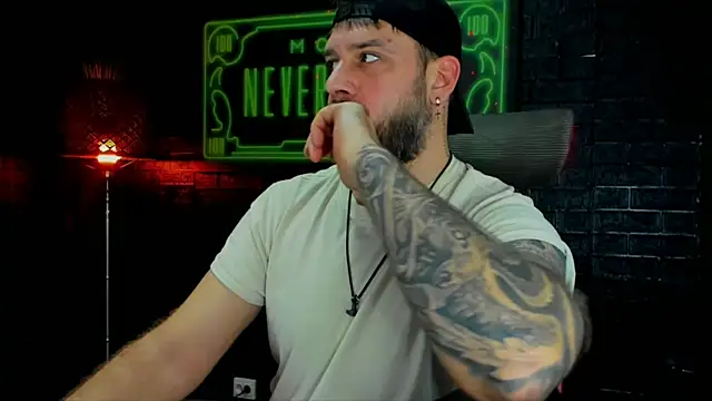 LexXHardy online show from February 3, 6:45 am