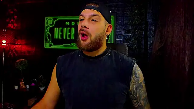 LexXHardy online show from October 15, 10:48 am