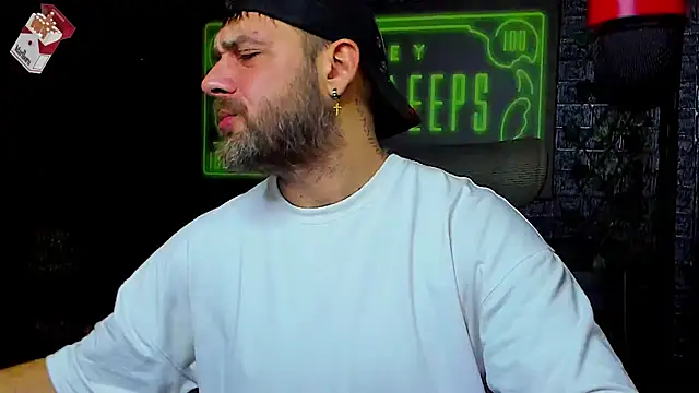 LexXHardy online show from November 8, 3:12 pm