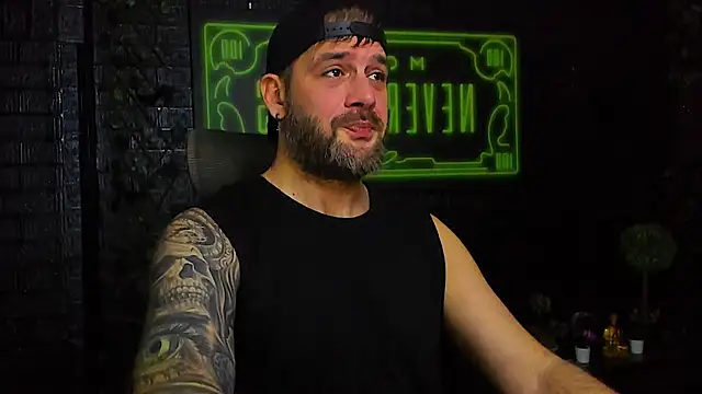 LexXHardy online show from November 13, 8:02 am