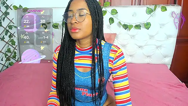 Andrea Williams24 online show from October 31, 12:17 pm