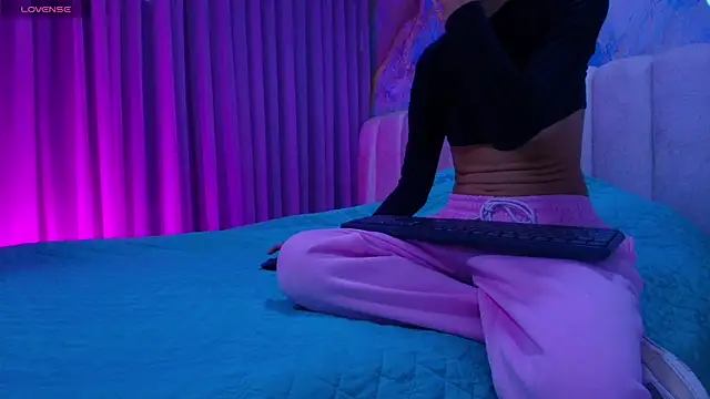  sex mia online show from April 27, 7:12 pm