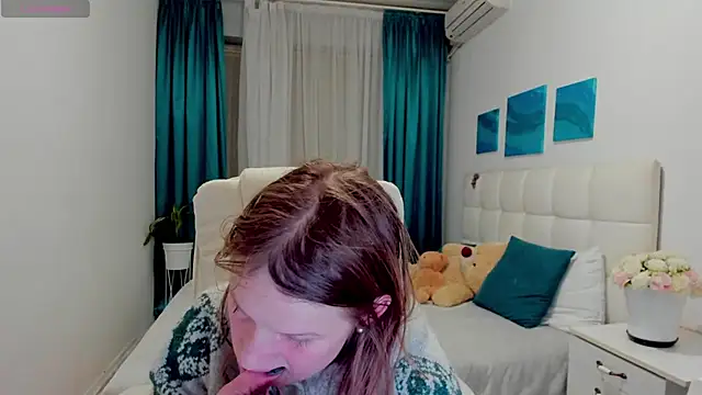 Kathlyn  Heath online show from February 4, 7:11 pm