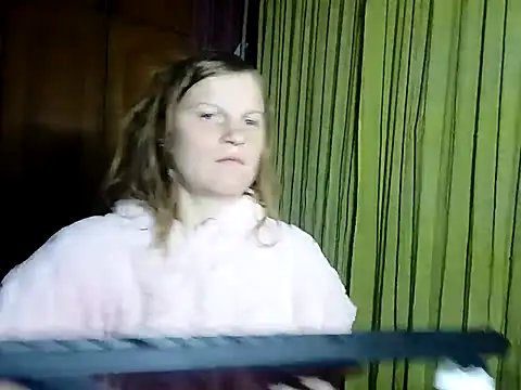 Kathlyn  Heath online show from February 16, 6:21 pm