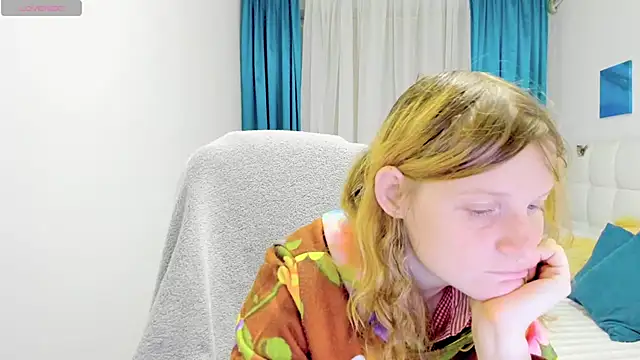 Kathlyn  Heath online show from November 16, 8:25 pm