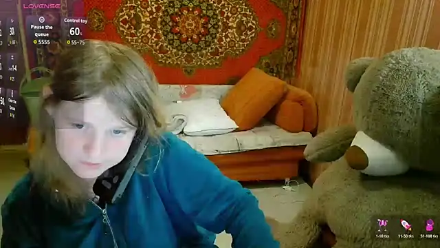 Snapshot of Kathlyn__Heath chatting on April 3, 6:28 pm Kathlyn Heath online show from April 3, 6:28 pm