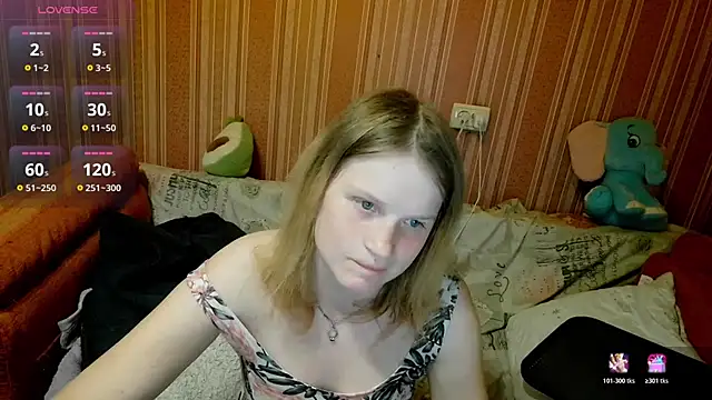 Snapshot of Kathlyn__Heath chatting on April 15, 7:58 pm Kathlyn Heath online show from April 15, 7:58 pm