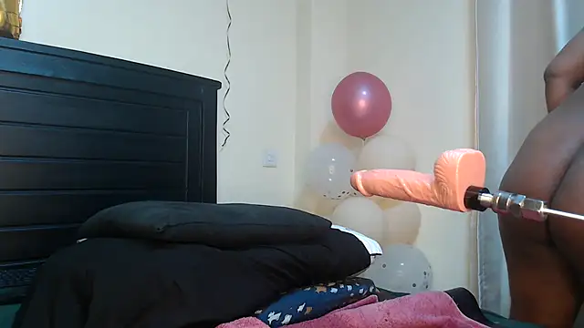 Snapshot of NIKKIE_LOVE chatting on January 27, 9:02 am NIKKIE LOVE online show from January 27, 9:02 am