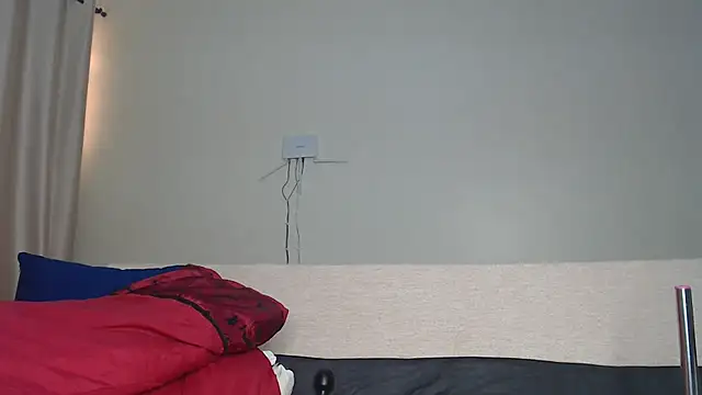 Snapshot of NIKKIE_LOVE chatting on February 15, 6:55 am NIKKIE LOVE online show from February 15, 6:55 am