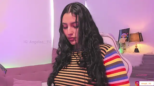 Snapshot of Anngel_1 chatting on February 2, 9:57 pm Anngel 1 online show from February 2, 9:57 pm