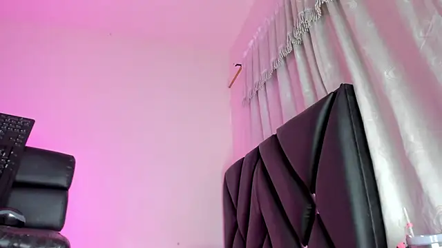 stephany doll  online show from September 14, 7:46 pm