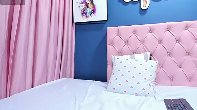 Snapshot of AngelitaWild_ chatting on February 28, 11:56 pm AngelitaWild  online show from February 28, 11:56 pm